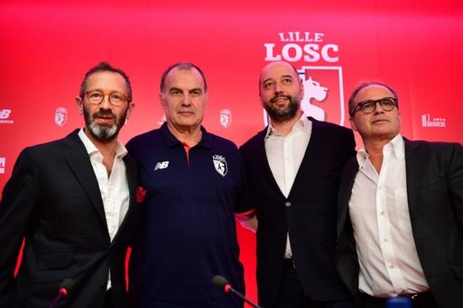 Marcelo Bielsa avec Luis Campos, Gérard Lopez et Marc Ingla